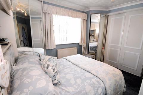 81 Beacon Way, Banstead, SM7 1EA