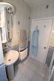 81 Beacon Way, Banstead, SM7 1EA