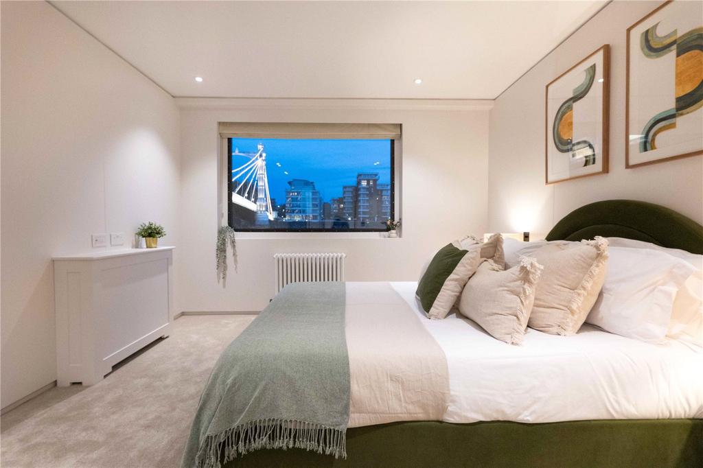 Double Bedroom