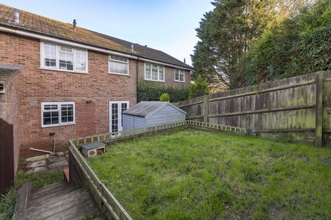 3 bedroom terraced house for sale - Downsview Crescent, Uckfield