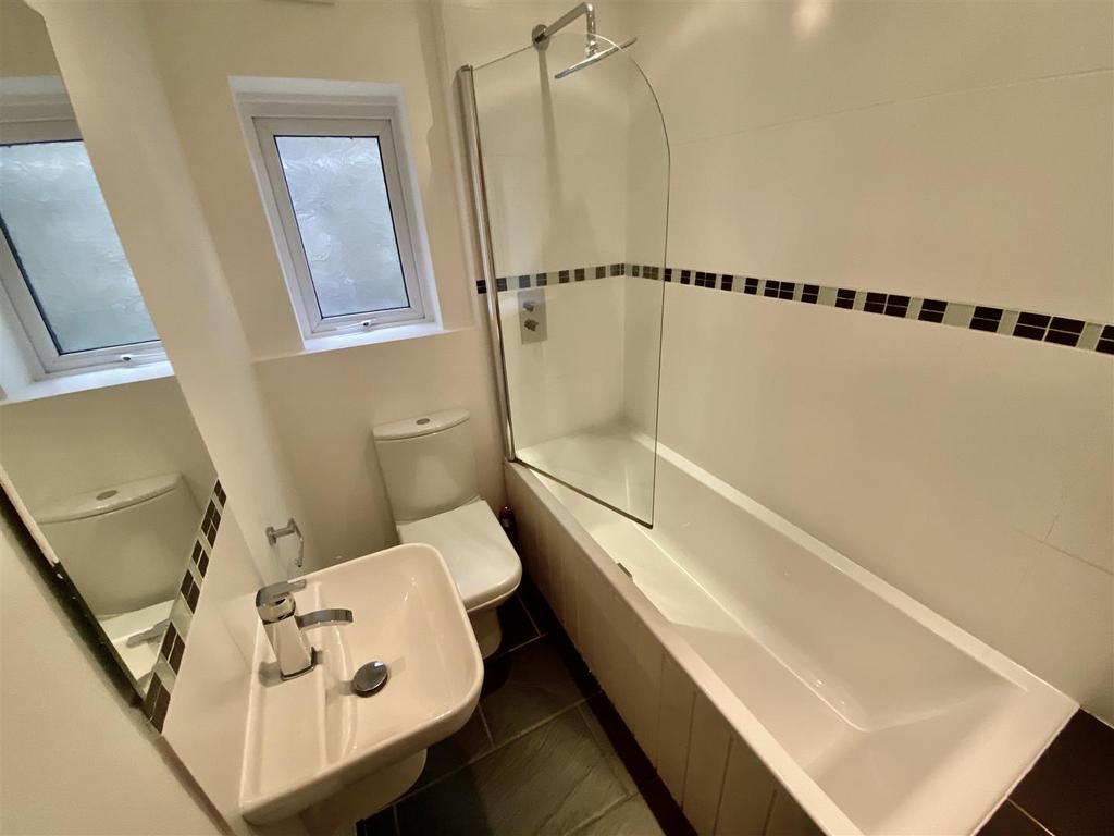 Clarence Street, Lancaster LA1 2 bed private hall £659 pcm (£152 pw)