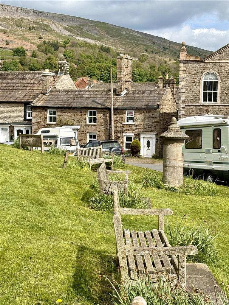 Lea holme photo.jpeg
