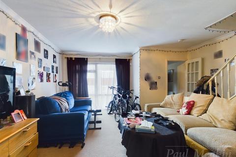 3 bedroom house for sale, Friarswood, Pixton Way, Croydon, Surrey