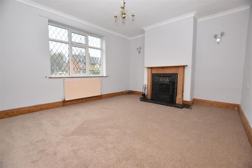 East Dale Road, Melton, North Ferriby 4 bed semidetached house for