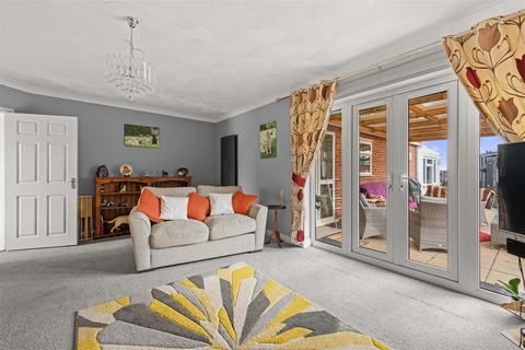 365 Broadgate, Weston Hills, Spalding, PE12 6DB