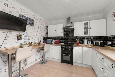 365 Broadgate, Weston Hills, Spalding, PE12 6DB
