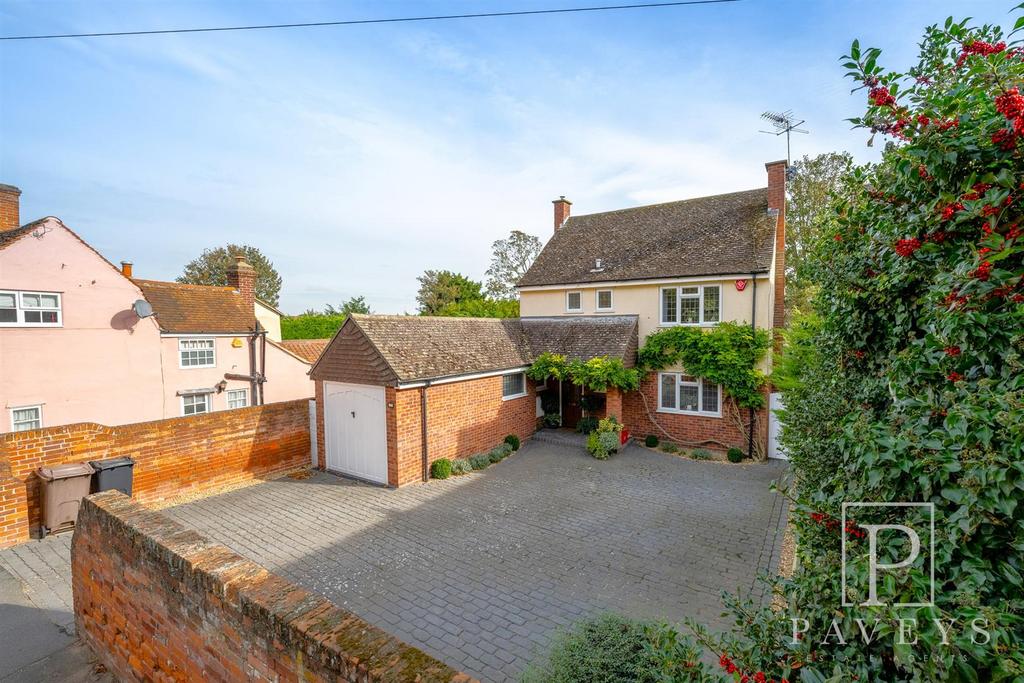 Colchester Road, St. Osyth 3 bed detached house for sale £495,000
