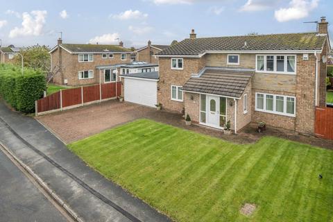 4 bedroom detached house for sale, Mayfield Drive, Brayton, Selby