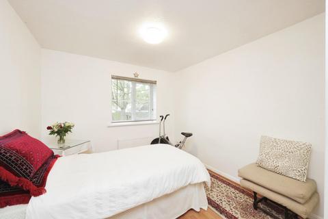 1 bedroom flat for sale, Lime Close, Harrow