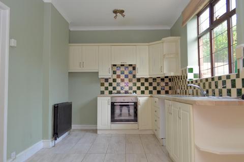 18 Harrow Avenue, Oldham, OL8 4HZ