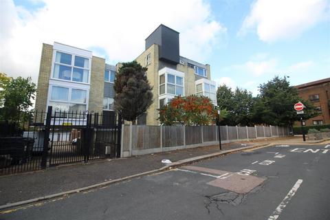 2 bedroom flat for sale, Church Hill, London