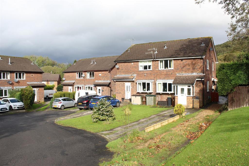 Partington Court, Glossop 1 bed mews for sale £139,950