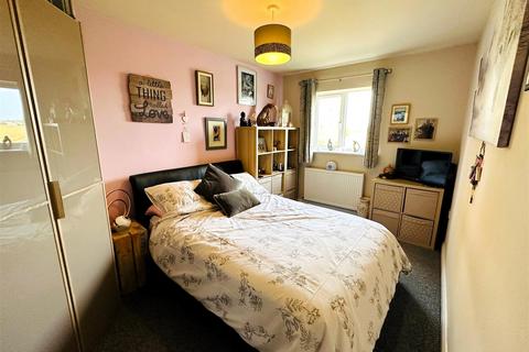 3 bedroom semi-detached house for sale, Kings Causeway, Swinefleet, Goole