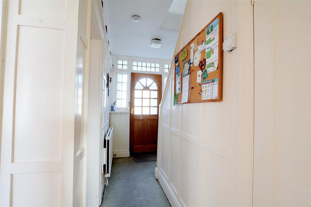 DSC 8639hall.jpeg