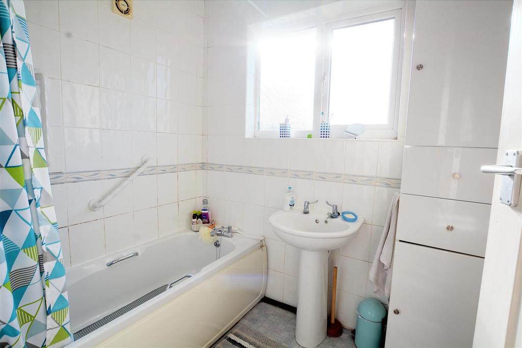 Bathroom.jpeg