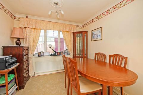 3 bedroom detached house for sale - Headley Close, York
