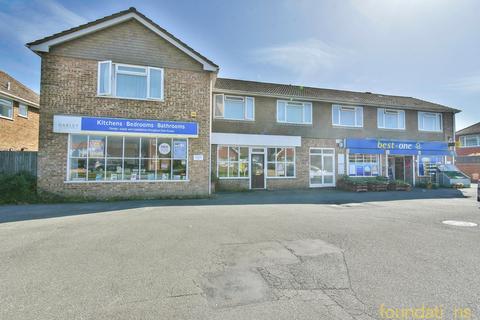 3 bedroom flat for sale, Cowdray Park Road, Little Common, East Sussex, TN39