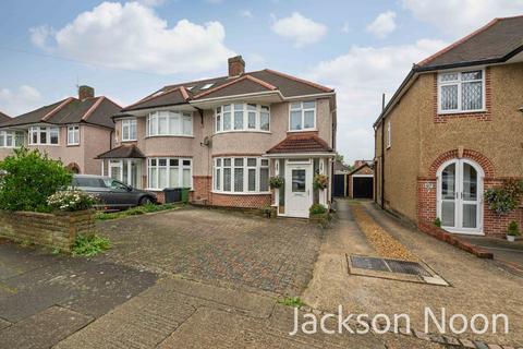 3 bedroom semi-detached house for sale - Meadowview Road, Ewell, KT19