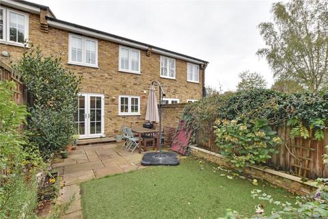 7 Lambourne Place, London, SE3 7BH