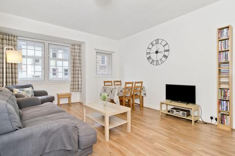 2 bedroom flat for sale - 255/3 Canongate, Old Town, EH8 8BQ