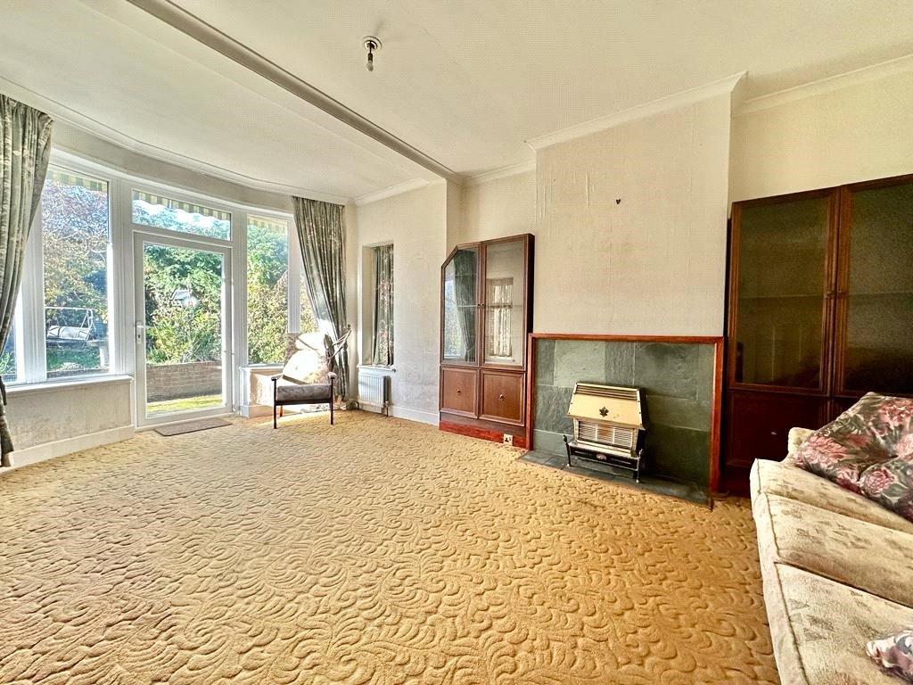 Baldwin Avenue, Eastbourne, East Sussex, BN21 5 bed detached house for