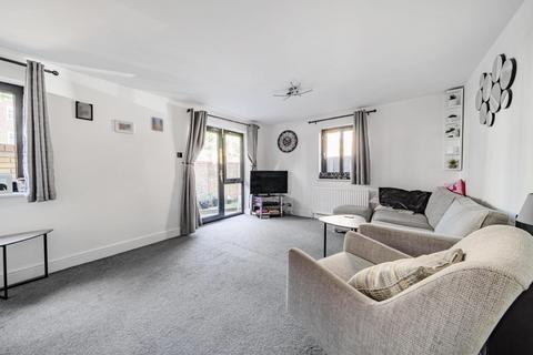 Flat 7, 100 Dalling Road, London, W6 0JA