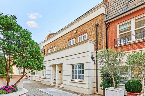 3 bedroom terraced house for sale, College Place, Chelsea, London
