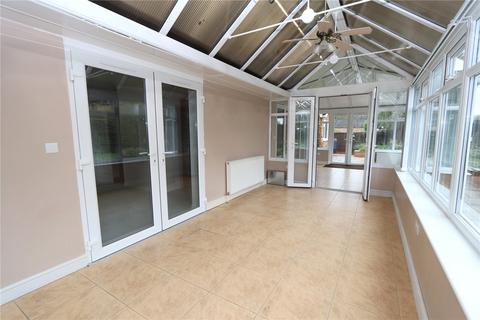 3 Berkeley Close, Stoke Goldington, Newport Pagnell, MK16 8TE