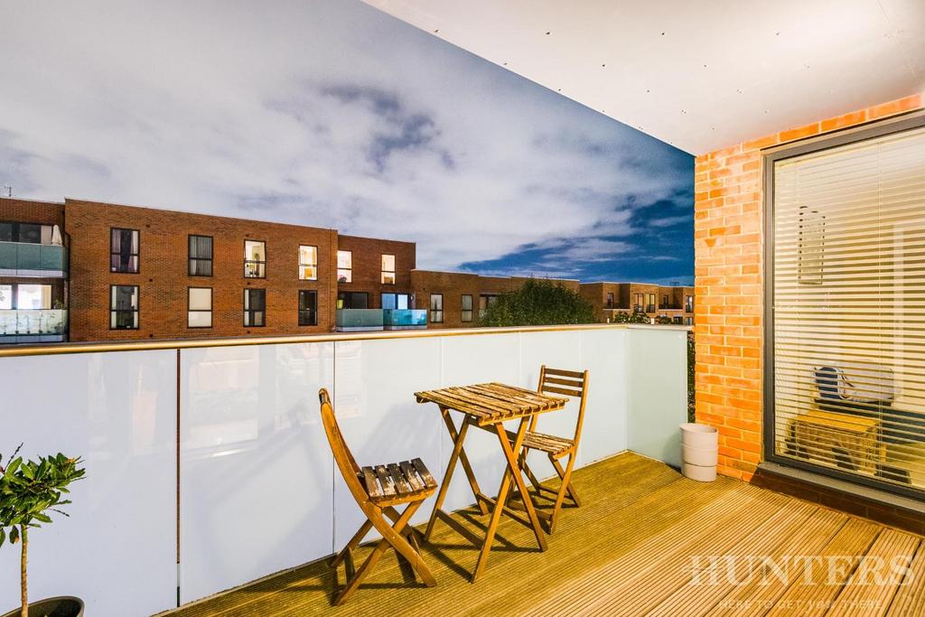 Flat 74, Bathurst Square London, N15 4 FA-24.jpg