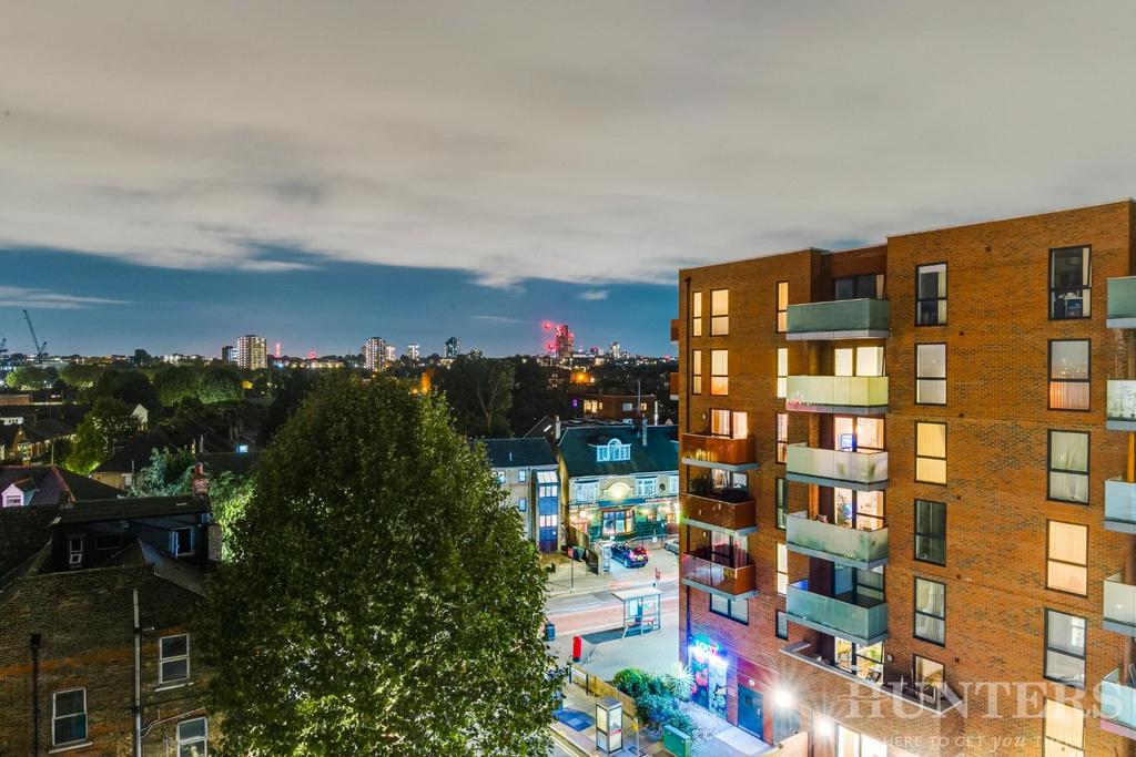 Flat 74, Bathurst Square London, N15 4 FA-26.jpg