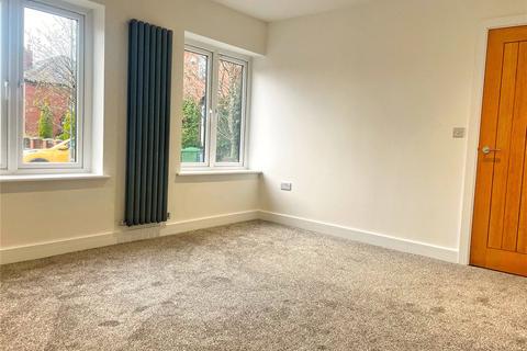 35 Hayfield Close, Oldham, OL4 2LX
