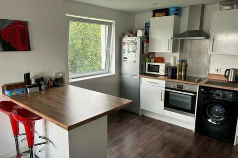 2 bedroom flat for sale, Parkwood Rise, Keighley, West Yorkshire, BD21 4RE