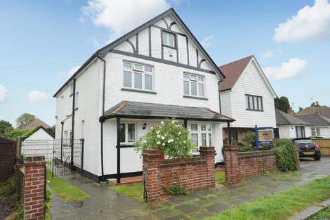 4 bedroom detached house for sale, Pier Avenue, Herne Bay, CT6