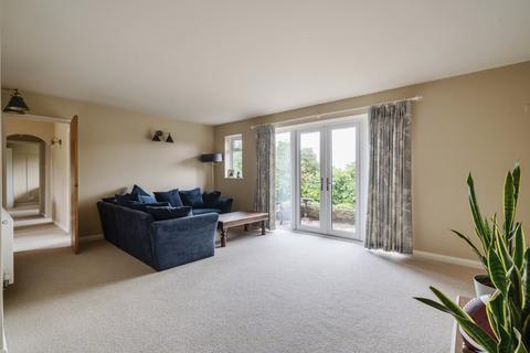 2 bedroom detached bungalow for sale, Holton BA9