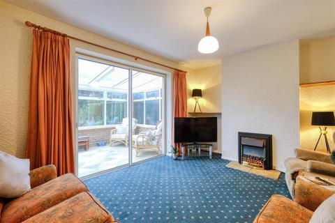6 Charfield Close, Birmingham, B30 1QS