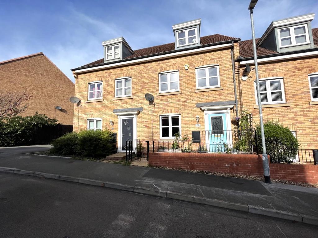 Violet Road, East Ardsley 3 bed townhouse for sale £269,995