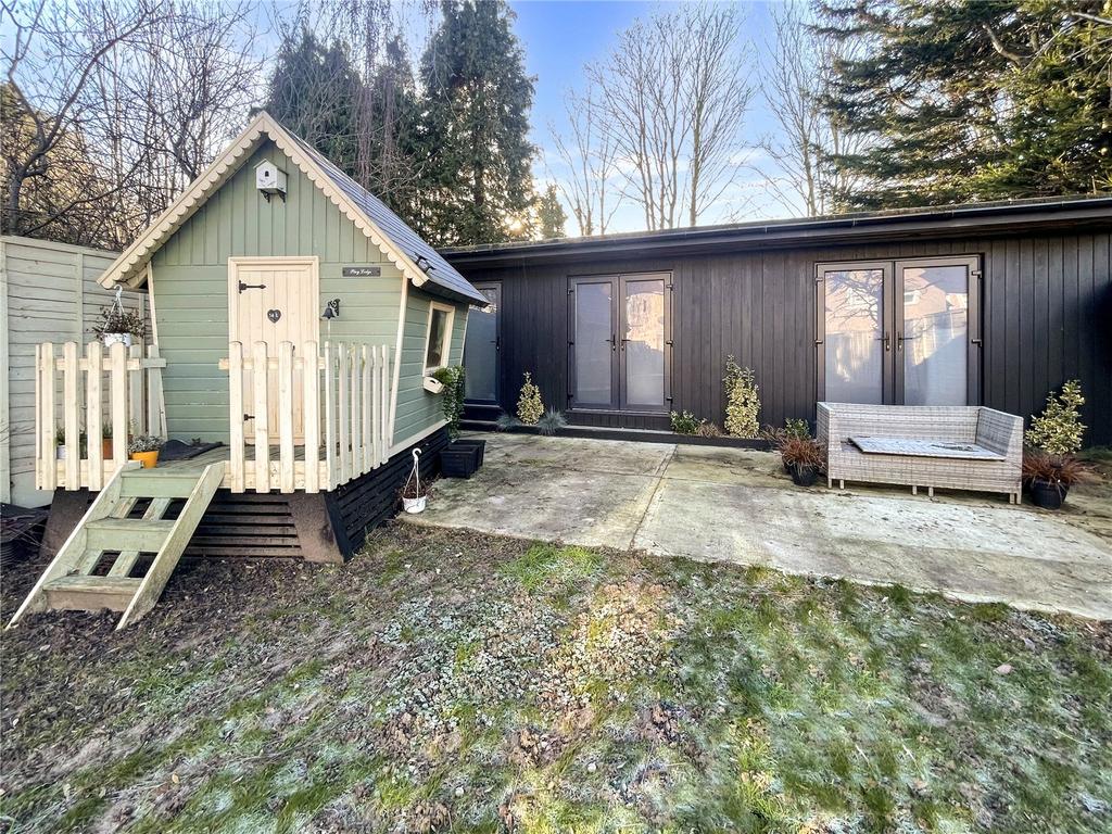 Outbuilding