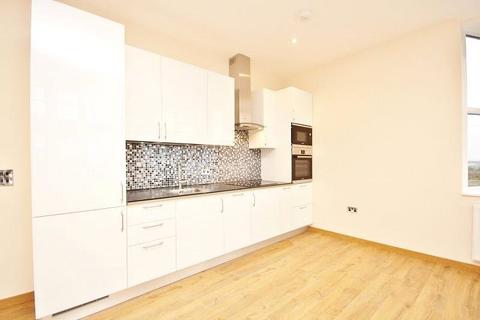 1 bedroom apartment to rent, High Road, Chadwell Heath, Romford, RM6