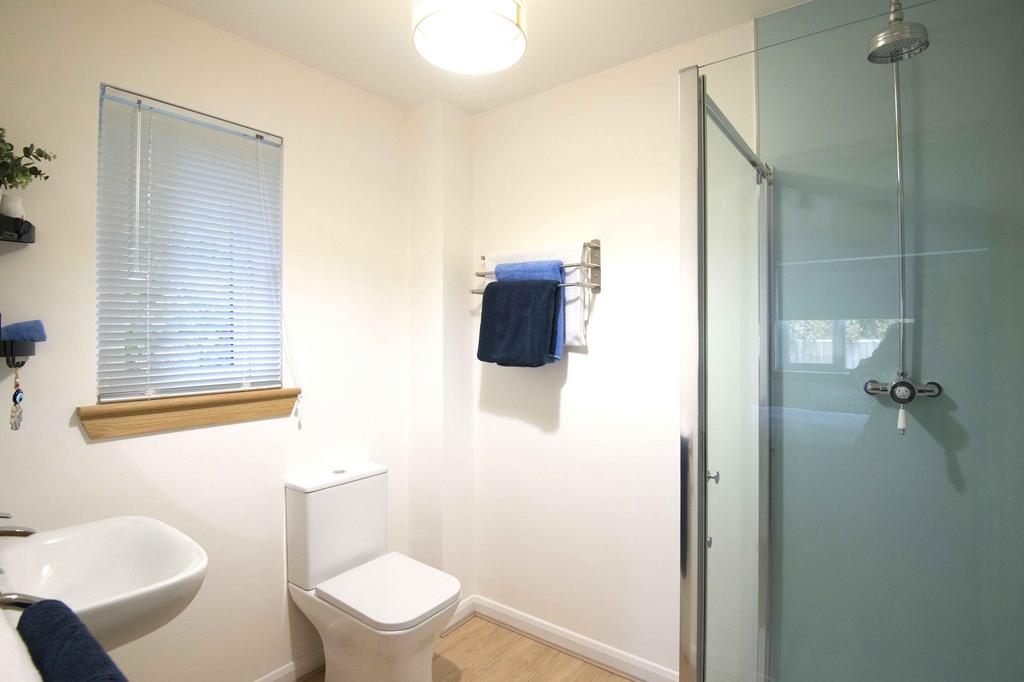 Ensuite