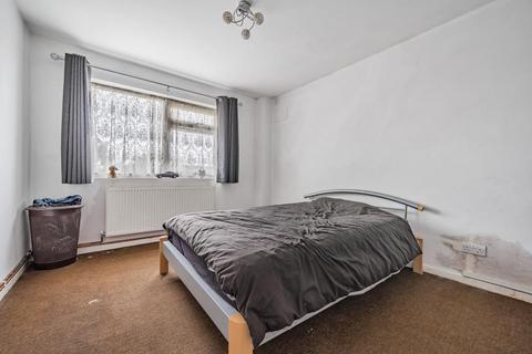 2 bedroom flat for sale, Potters Bar,  Hertsmere,  EN6