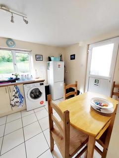 2 bedroom end of terrace house for sale, Rockfield IV20