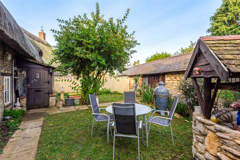 5 bedroom semi-detached house for sale, Market Square, Hanslope, Buckinghamshire, MK19