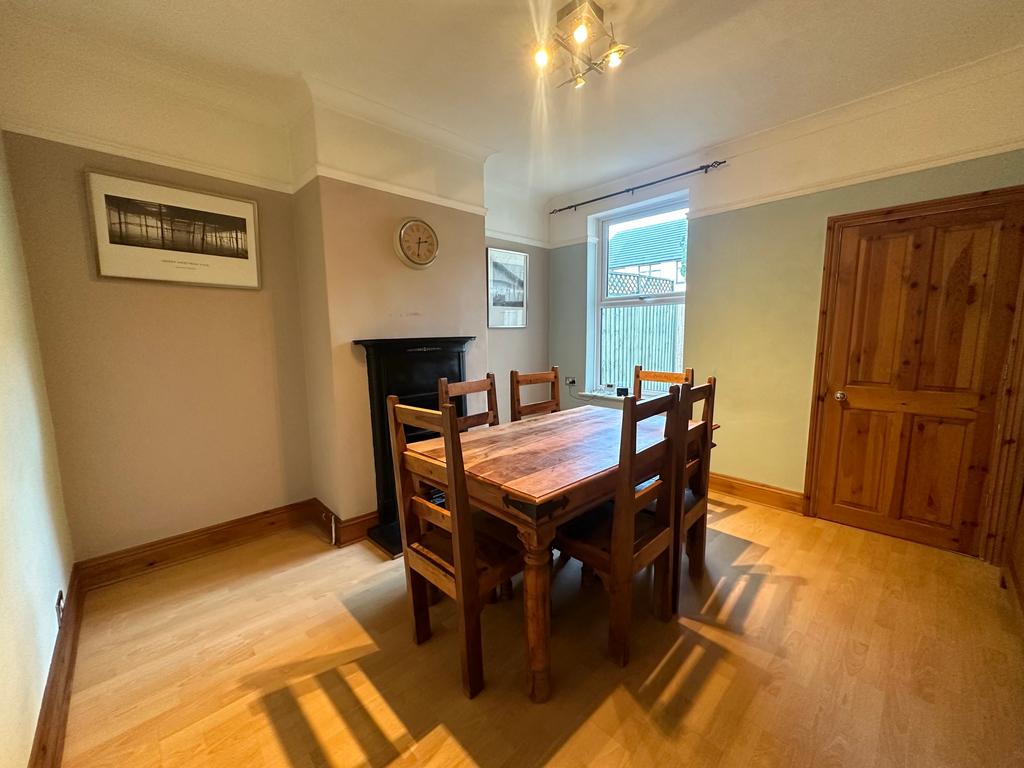 Arthur Street, Derby, DE1 2 bed terraced house £875 pcm (£202 pw)