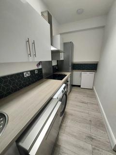 5 bedroom flat to rent, Swansea SA1