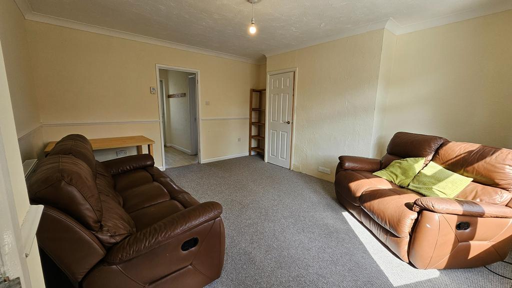 Beverley Road, Norwich, NR5 3 bed semidetached house for sale £230,000