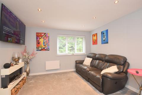 41 Cavalier Way, Wincanton, BA9 9ED