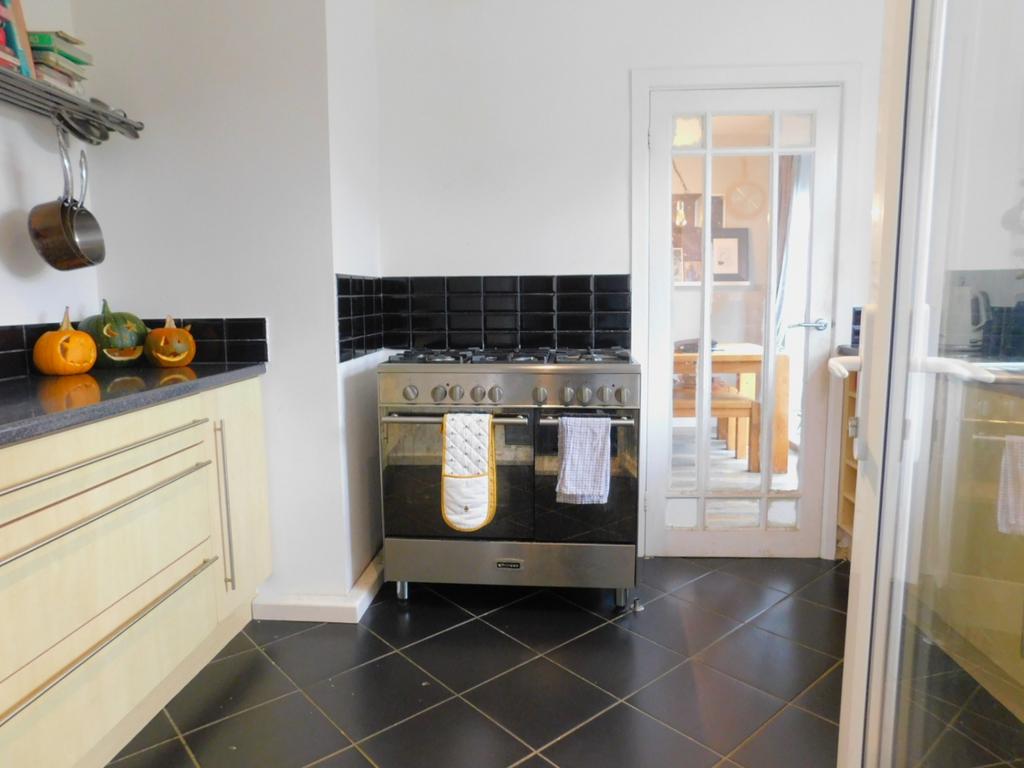 24 caradoc road (9)