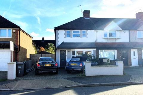 9 Grove Crescent, Feltham, TW13 6NB