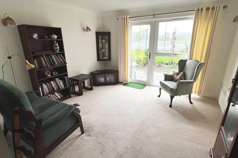 2 bedroom ground floor flat for sale, Fairhaven Court, Fairhaven, Egham, Surrey, TW20