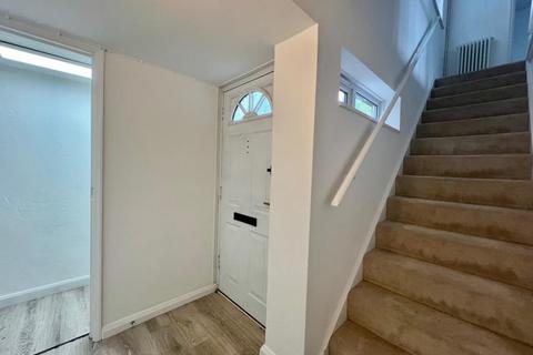 222b Reading Road, Henley-on-thames, RG9 1ES